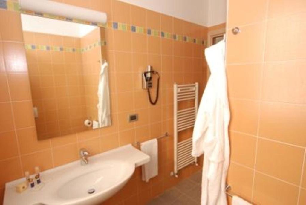 Residence & Suites Solaf Bonate di Sopra Room photo