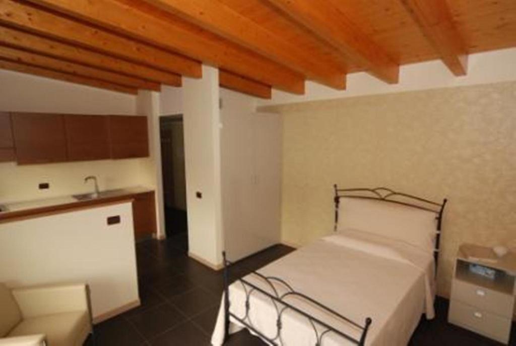 Residence & Suites Solaf Bonate di Sopra Room photo