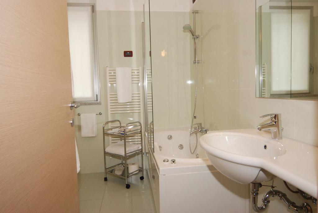 Residence & Suites Solaf Bonate di Sopra Exterior photo